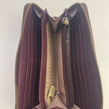 Load image into Gallery viewer, Kate Spade wallet