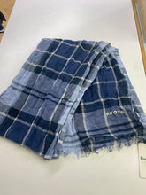 Load image into Gallery viewer, Barbour scarf NWT