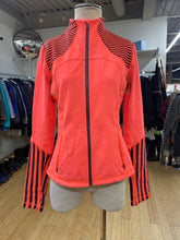 Load image into Gallery viewer, Lululemon sweater 10