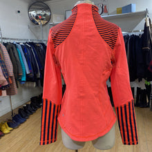 Load image into Gallery viewer, Lululemon sweater 10
