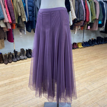 Load image into Gallery viewer, Purple tulle skirt