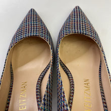 Load image into Gallery viewer, Stuart Weitzman fabric pumps 8