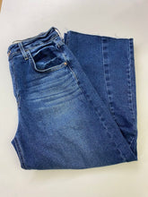 Load image into Gallery viewer, Just Black barrel jeans 26