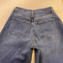 Load image into Gallery viewer, Just Black barrel jeans 26