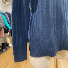 Load image into Gallery viewer, Lululemon sweater 4