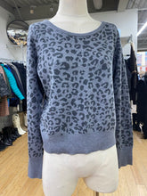 Load image into Gallery viewer, Heartloom leopard print top S