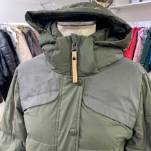 Load image into Gallery viewer, Indyeva down coat XS