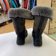 Load image into Gallery viewer, Ugg Adirondack Tall lll boots 8