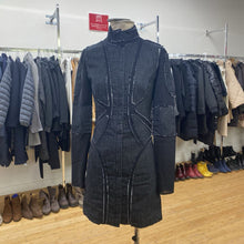 Load image into Gallery viewer, Nicole Miller long blazer 6