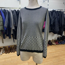 Load image into Gallery viewer, Banana Republic knit top S