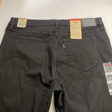 Load image into Gallery viewer, Levis 312 Shaping Slim jeans NWT 33