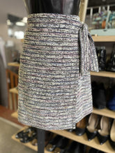 Load image into Gallery viewer, Ann Taylor printed mini skirt 12P