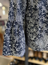 Load image into Gallery viewer, Banana Republic (outlet) Blazer 10