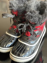 Load image into Gallery viewer, Sorel winter boots 6