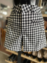 Load image into Gallery viewer, Anthropologie Shorts 31