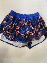Load image into Gallery viewer, Lululemon Shorts 10
