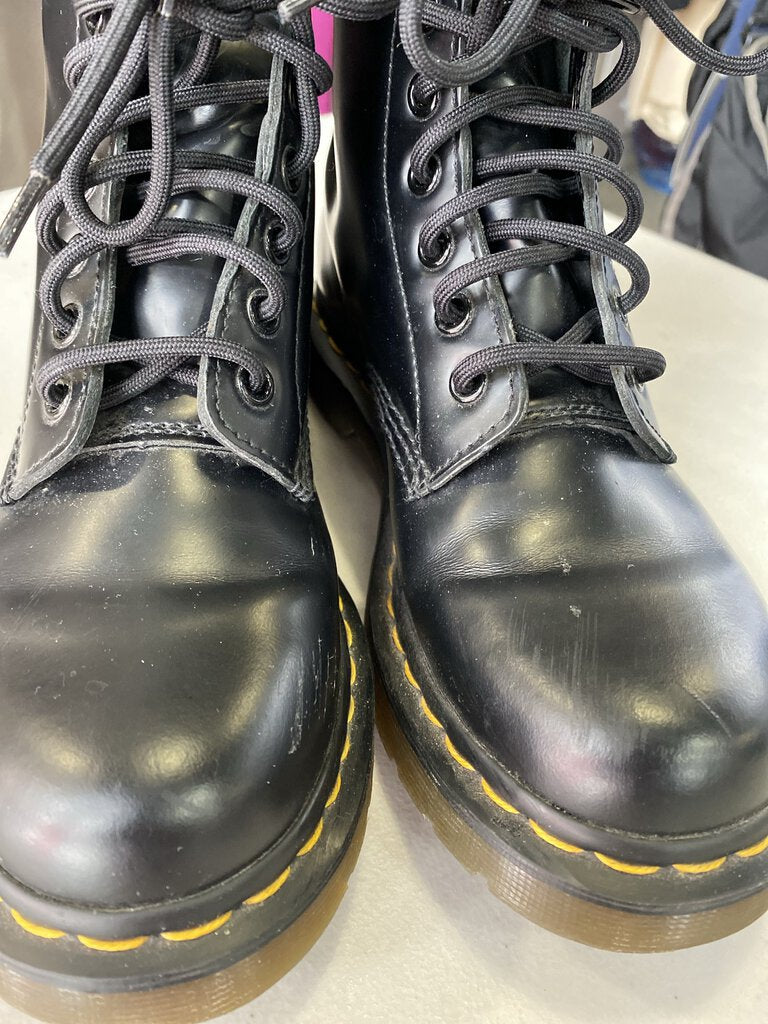 Dr on sale martens crease