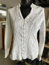 Load image into Gallery viewer, Caamano Cotton Sweater S