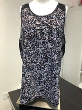 Load image into Gallery viewer, Lululemon floral tank XL