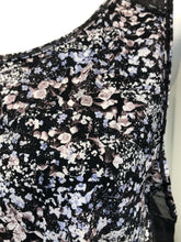 Load image into Gallery viewer, Lululemon floral tank XL