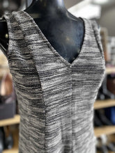 Load image into Gallery viewer, Banana Republic Dress 6