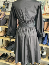 Load image into Gallery viewer, Zara Tunic Asymmetrical Hem L