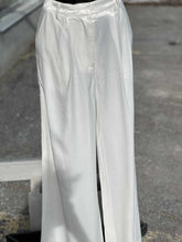 Load image into Gallery viewer, Current Air Anthropologie Pants M NWT
