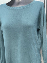 Load image into Gallery viewer, Lululemon Sweater M
