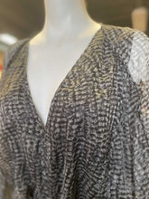 Load image into Gallery viewer, Halston Heritage flowy dress M