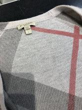 Load image into Gallery viewer, Burberry light knit wool blend cardi L *As Is(pilling