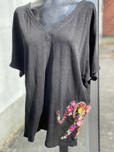 Load image into Gallery viewer, Chicos Top Short Sleeve 3/XL