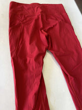 Load image into Gallery viewer, Lululemon Yoga Pants w/Pockets 10