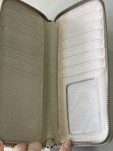 Load image into Gallery viewer, Matt & Nat Wallet