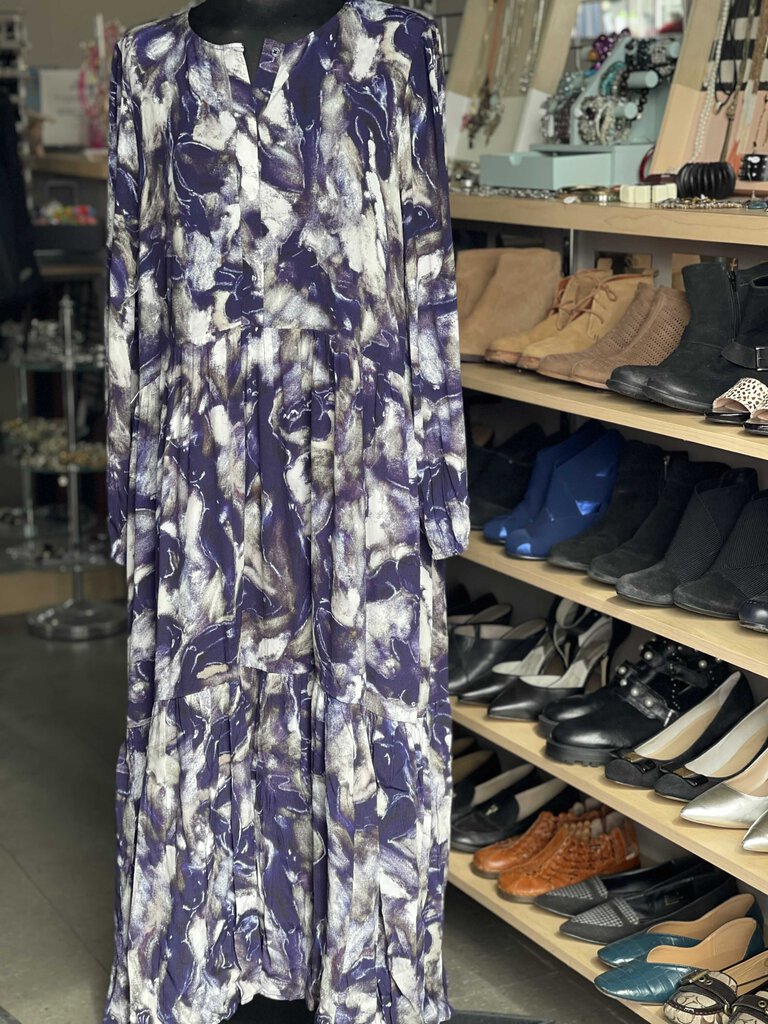 Wilfred Barossa Maxi Dress L NWT – Rikochet Resale Online