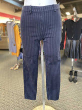 Load image into Gallery viewer, H&M pinstripe pants 4