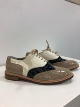 Load image into Gallery viewer, Halogen patent oxfords 8.5