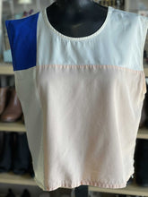 Load image into Gallery viewer, Eve Gravel Sleeveless Top L