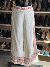 Load image into Gallery viewer, Anthropologie Embroidered Pants 12
