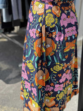 Load image into Gallery viewer, Corey Lynn Calter Skirt S