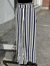 Load image into Gallery viewer, Carollina Belle Pants XL