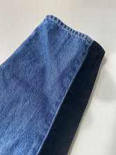 Load image into Gallery viewer, Madewell The Perfect Vintage Jean 28