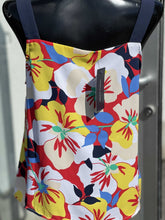 Load image into Gallery viewer, Tommy Hilfiger flowy tank top M NWT