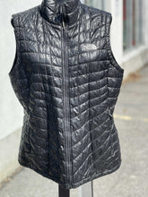 Load image into Gallery viewer, The North Face Vest L