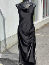 Load image into Gallery viewer, Zara Dress S