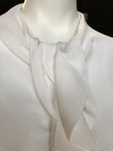 Load image into Gallery viewer, Hugo Boss slvlss knit top S