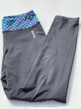 Load image into Gallery viewer, Reebok Leggings S