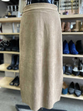 Load image into Gallery viewer, Wilfred Faux Suede Skirt 6