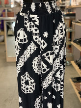 Load image into Gallery viewer, Anthropologie Pants M