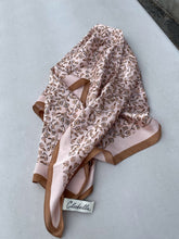 Load image into Gallery viewer, Cleobella Scarf
