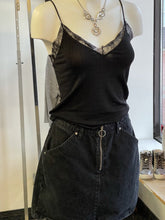 Load image into Gallery viewer, H&M ribbed,lace trim tank top xs